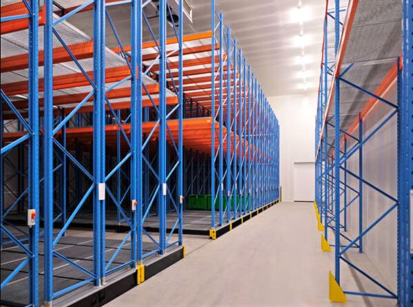 What are the different types of pallet racking?